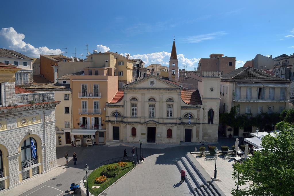 "San Giacomo Square Apt." In The Heart Of Old Town Corfu  Eksteriør billede
